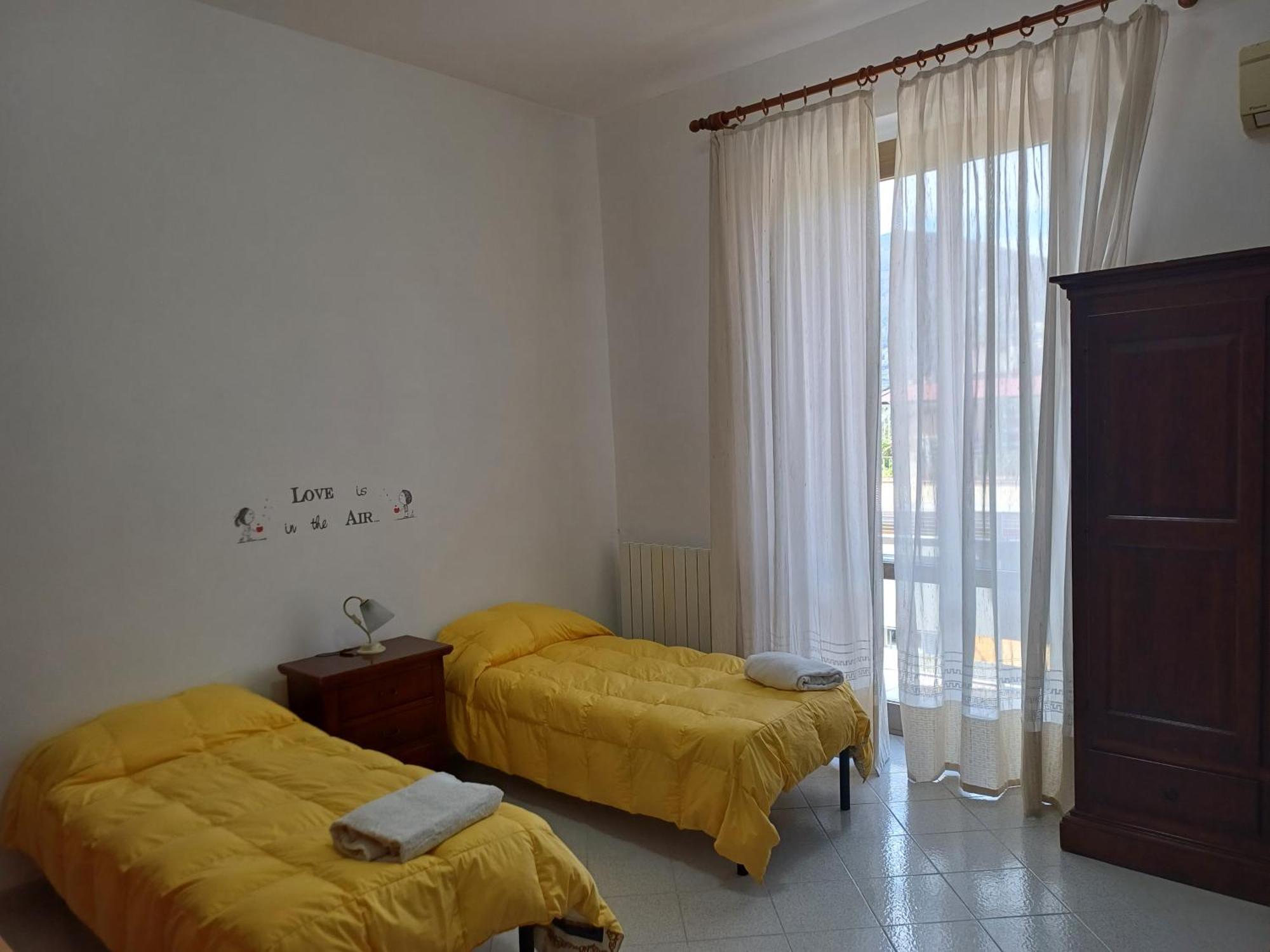 The Castle House Apartment ลาสเปเซีย ภายนอก รูปภาพ